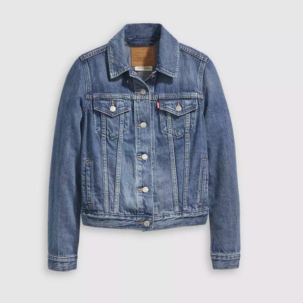 Vintage Levi Trucker Jacket - Medium Wash - Slim fit - Size Small